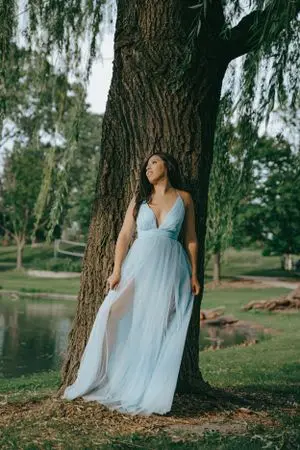 Idaly and Alex love story photography by Fountains of Rome